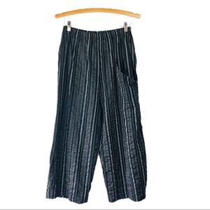 MSquare black silver stripe lagenlook crop wide leg lagenlook pants medium